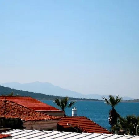 Dalgaci Deniz Konukevi Holiday home *